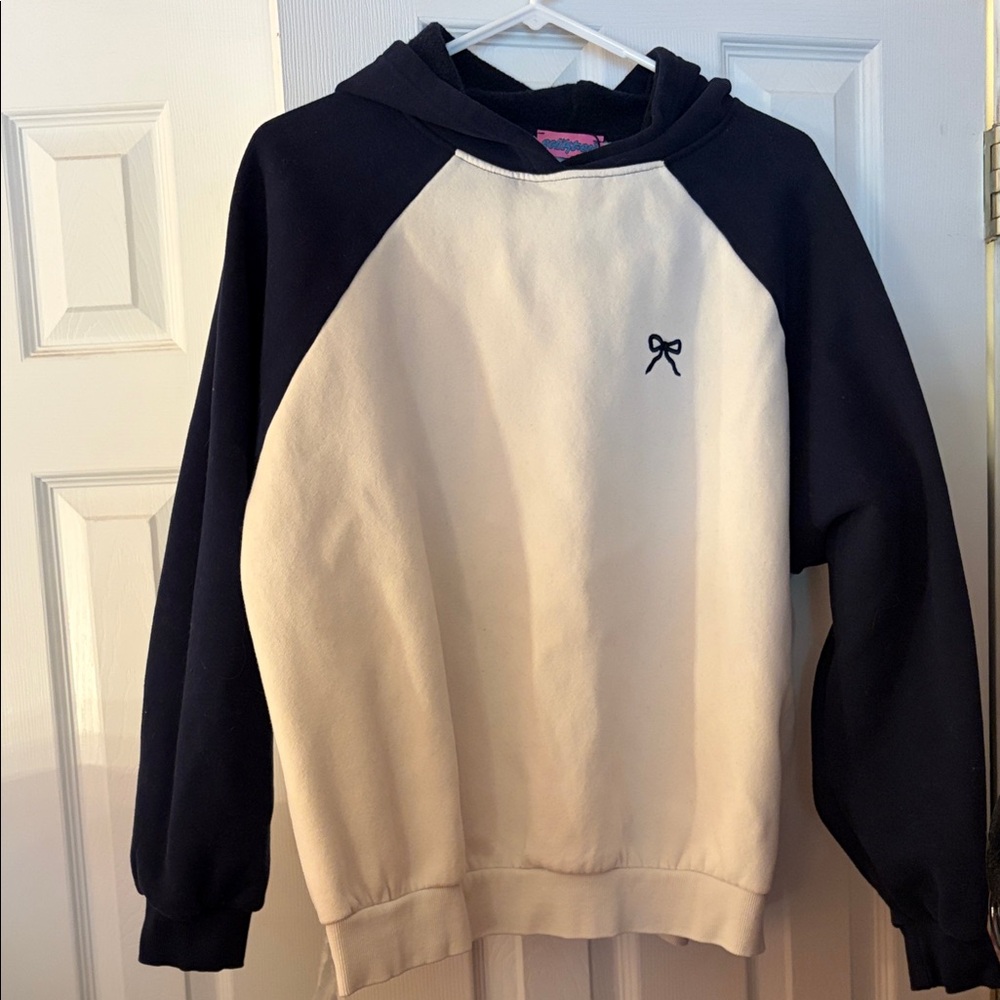 NWOT Edikted Navy Bow Hoodie